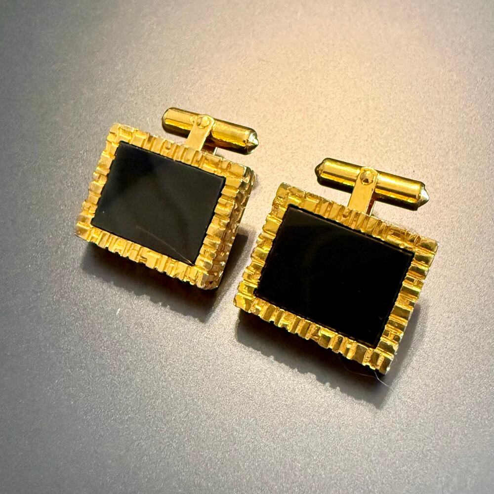 Vintage Destino Chunky Gold Tone Cufflinks